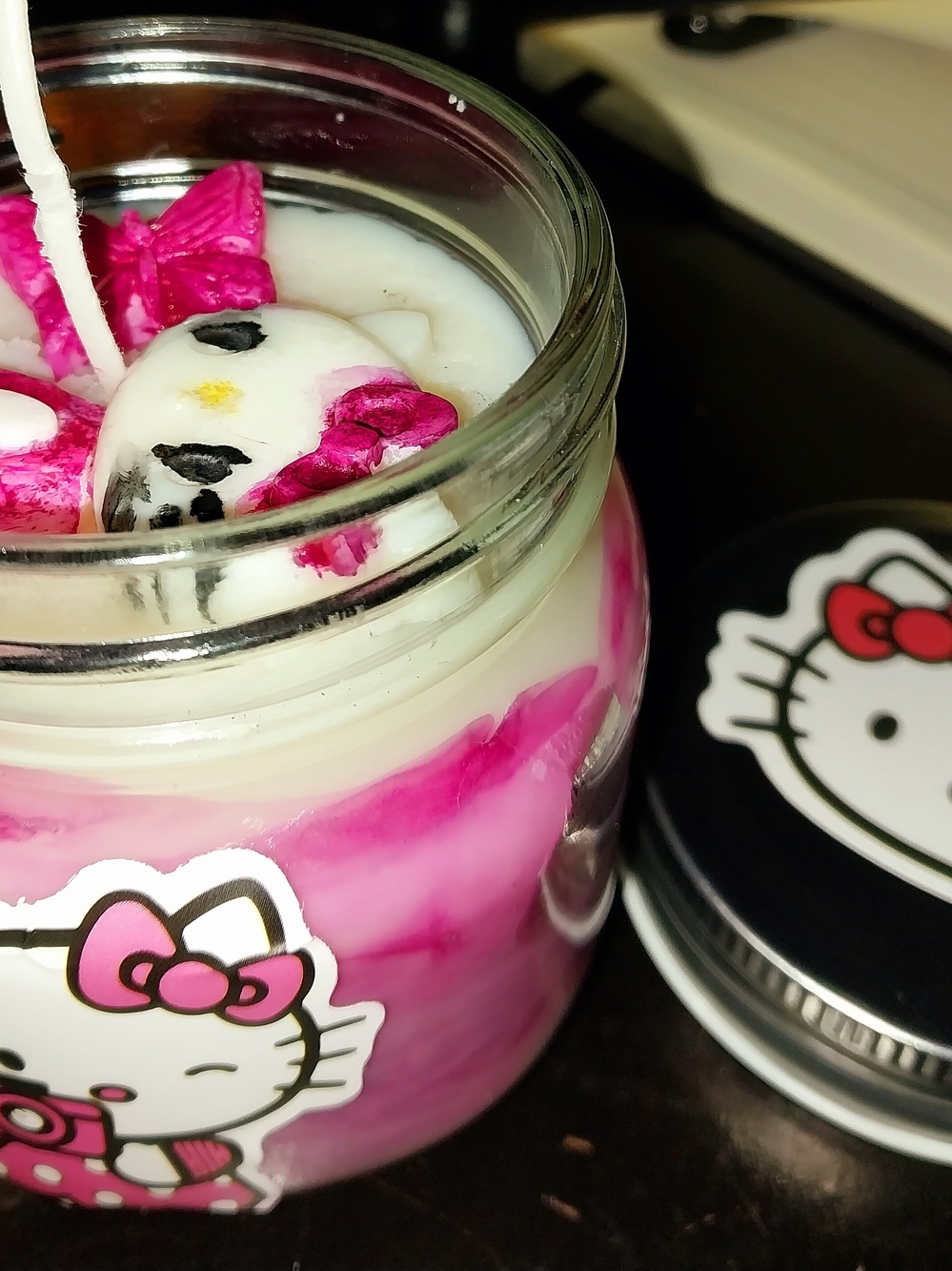 Hello Kitty Pink & White Swirl Scented Jar Candle